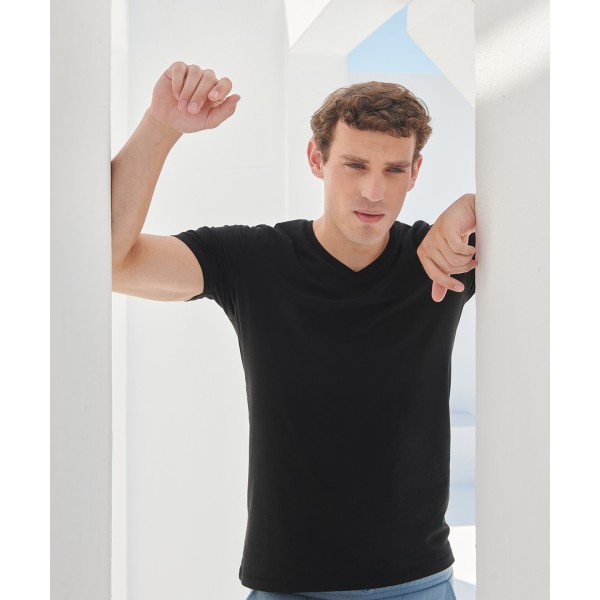 T-shirt elasticizzata con scollo a V da uomo per sentirsi bene - cod. RWSF122