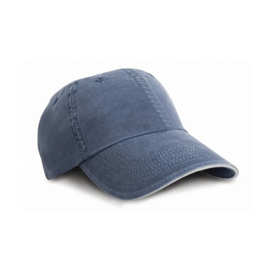 Cappellino in cotone lavato con visiera a sandwich Cappellino in cotone lavato con visiera a sandwich