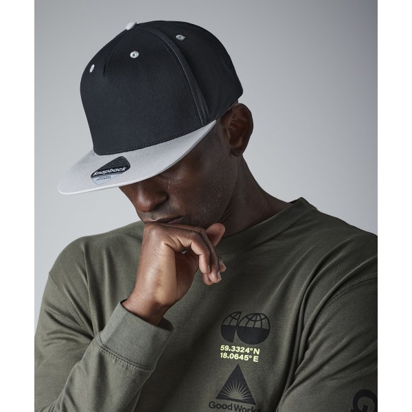 Snapback a contrasto a 5 pannelli - cod. RWB610C